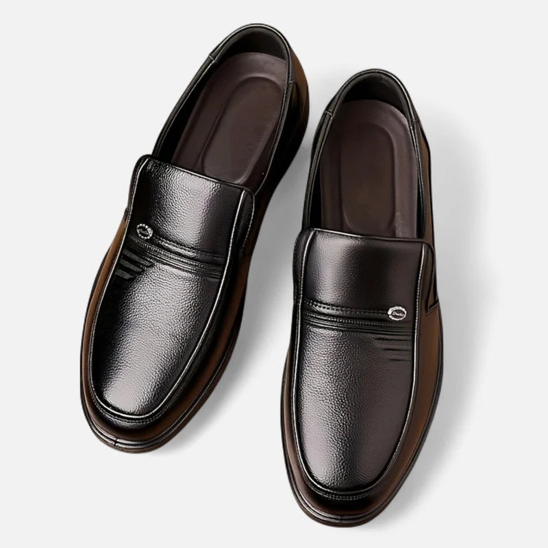 KISSENIA | Signature Penny Loafers
