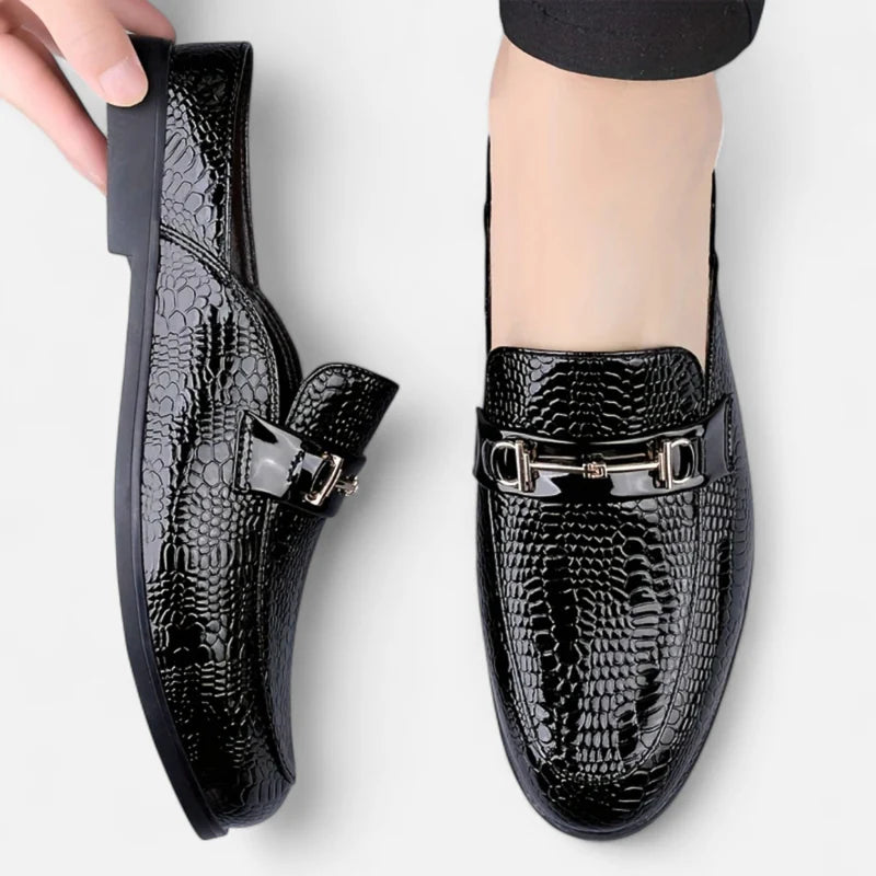 KISSENIA | Buckled Dress Loafers
