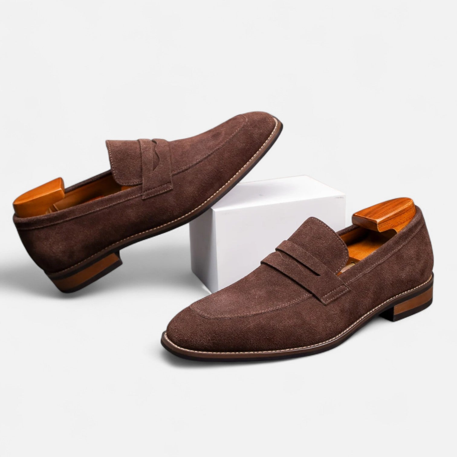 KISSENIA | Heritage Penny Loafers