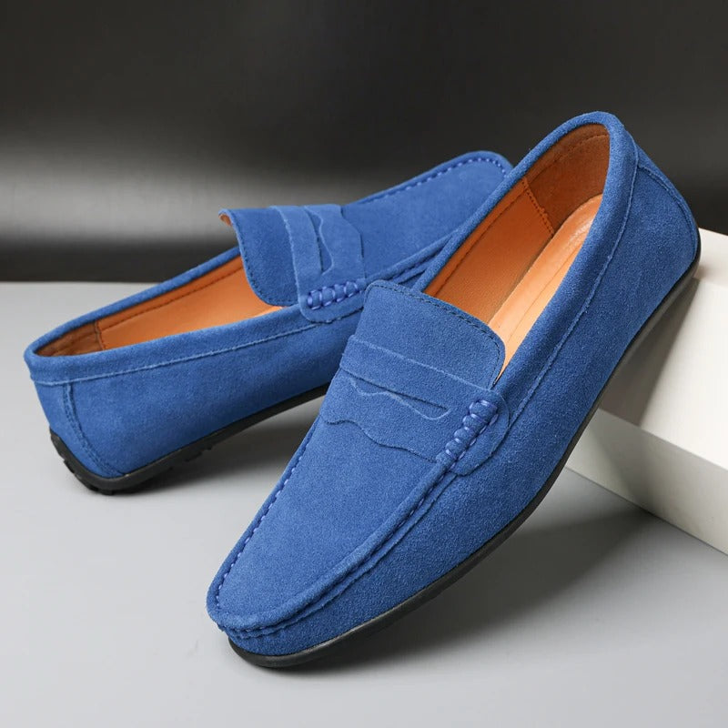KISSENIA | Noble Suede Loafers