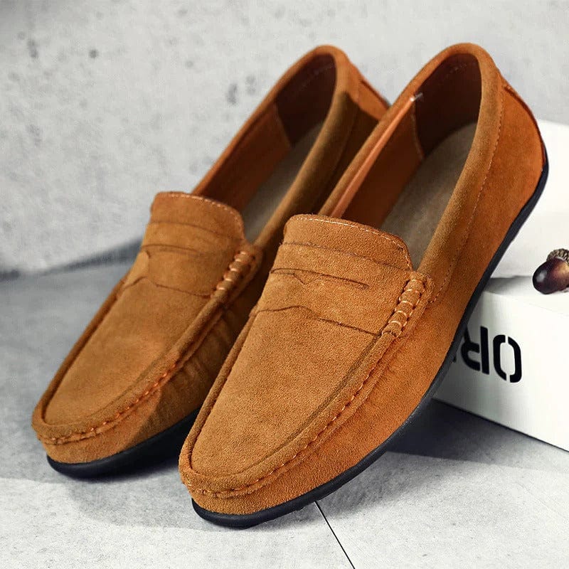 KISSENIA | Noble Suede Loafers