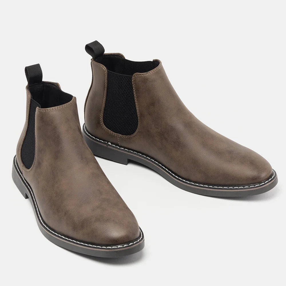 KISSENIA | Hawthorne Chelsea Boots